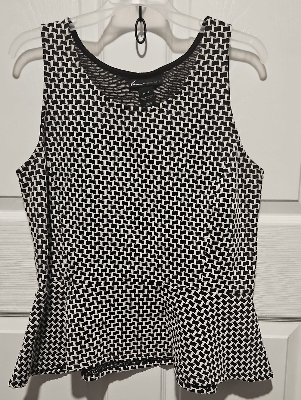 Lane Bryant Black and White Geometric Peplum Tank Top
